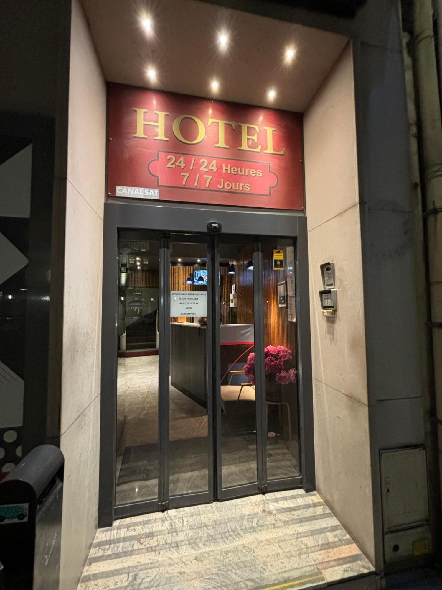 Hotel Astrid Ρουέν Εξωτερικό φωτογραφία