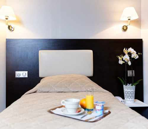 Hotel Astrid Ρουέν Εξωτερικό φωτογραφία
